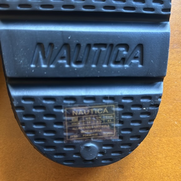 Men’s NWT  size 10 sandals - Picture 5 of 5